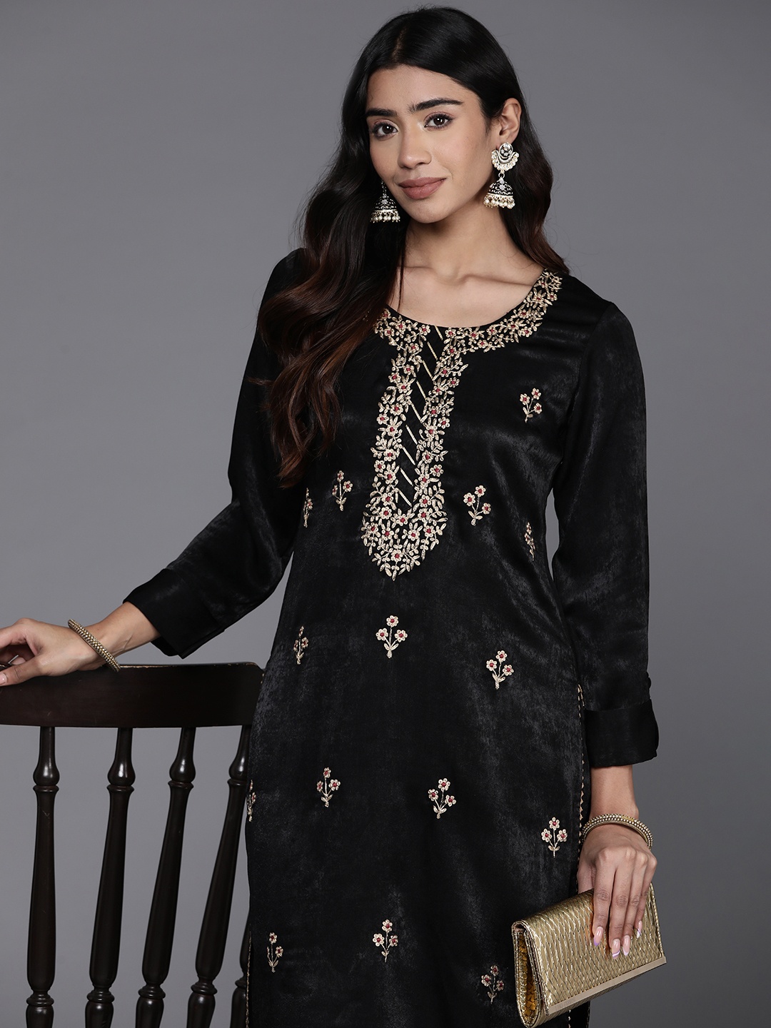 

Libas Floral Embroidered Regular Gotta Patti Kurta with Trousers, Black