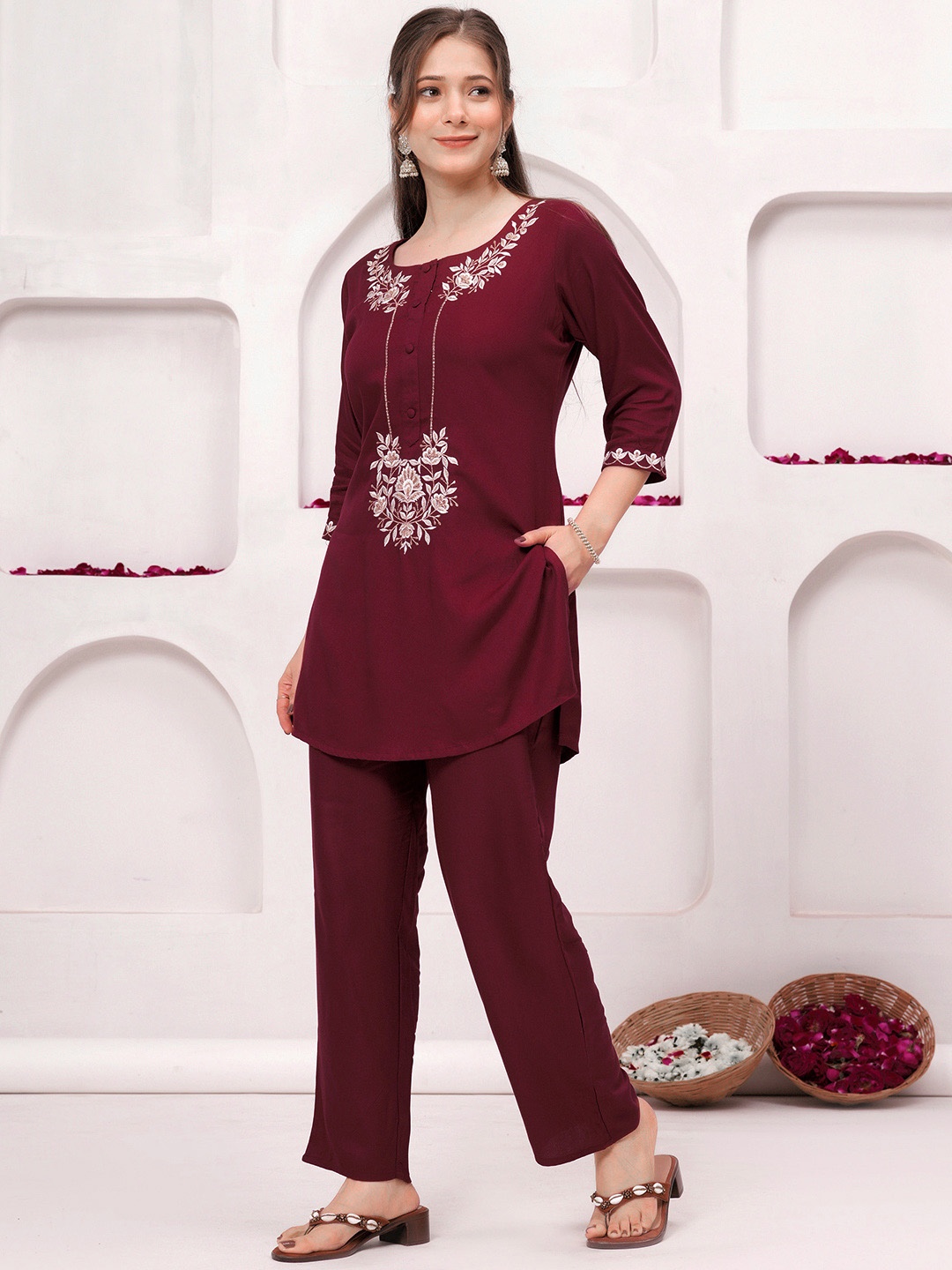 

Libas Floral Embroidered Kurti with Trousers, Maroon
