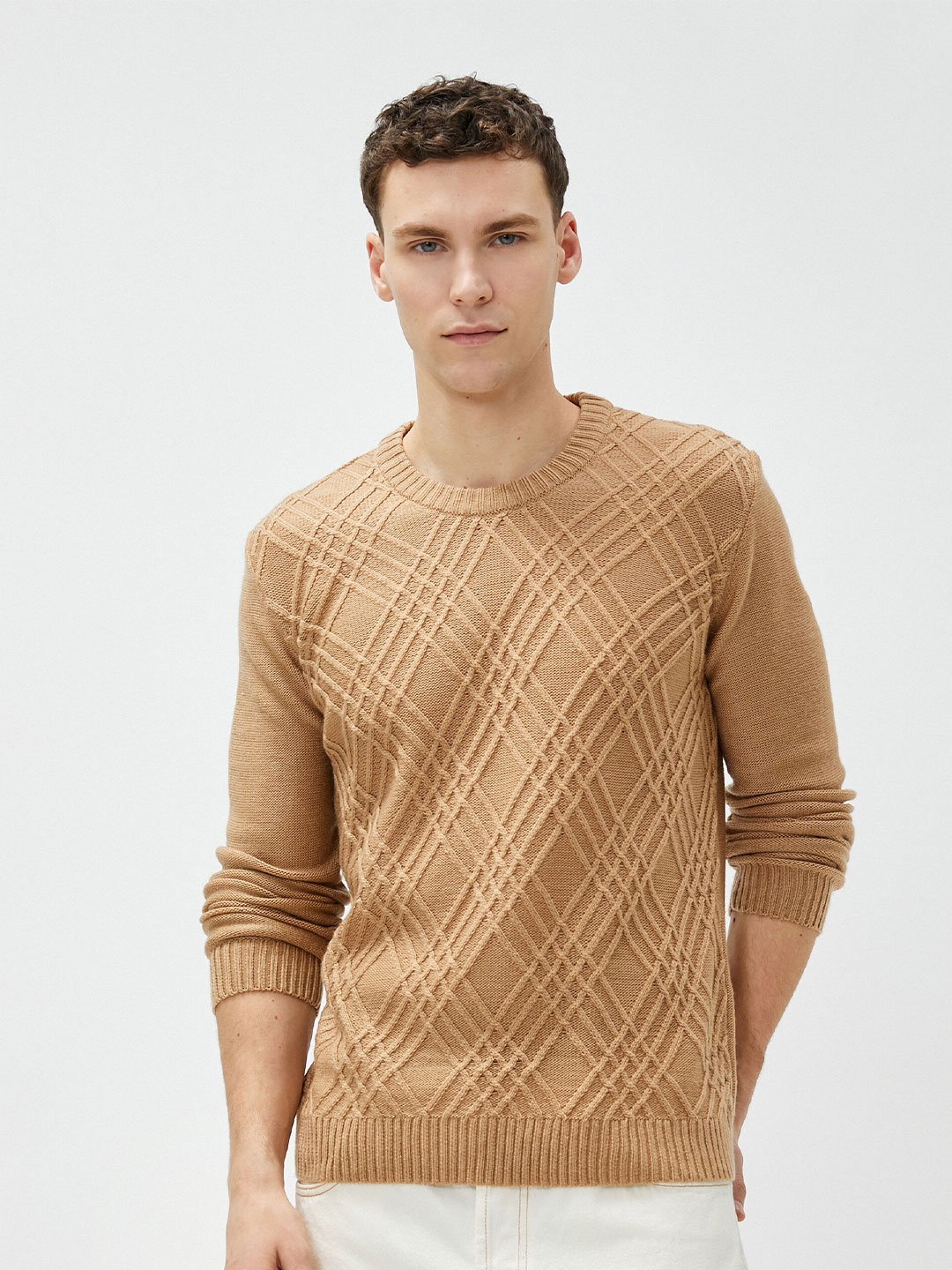 

Koton Self Design Geometric Pattern Long Sleeves Pullover, Brown