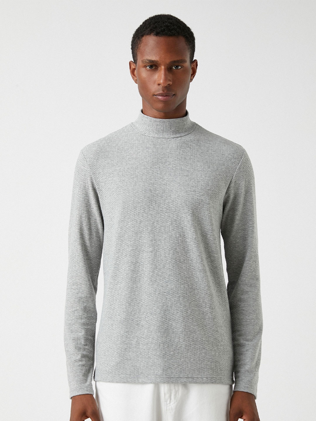 

Koton Geometric Self Design Turtle Neck Pullover Sweater, Grey