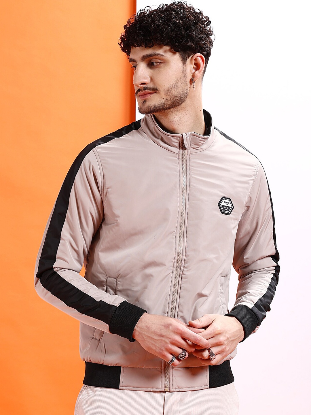 

The Indian Garage Co Men Solid Regular Fit Bomber Jacket, Camel brown