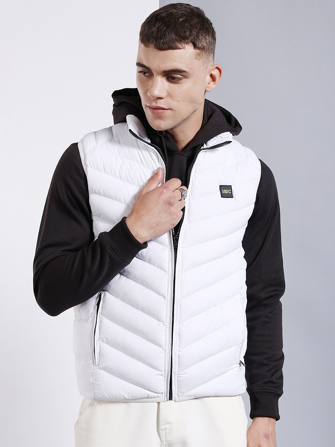 

The Indian Garage Co Men White Outdoor Bomber Jacket