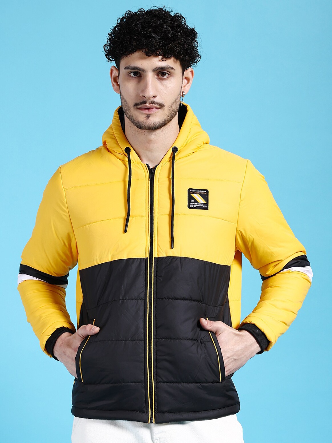 

The Indian Garage Co Men Colourblock Regular Fit Puffer Jacket, Yellow