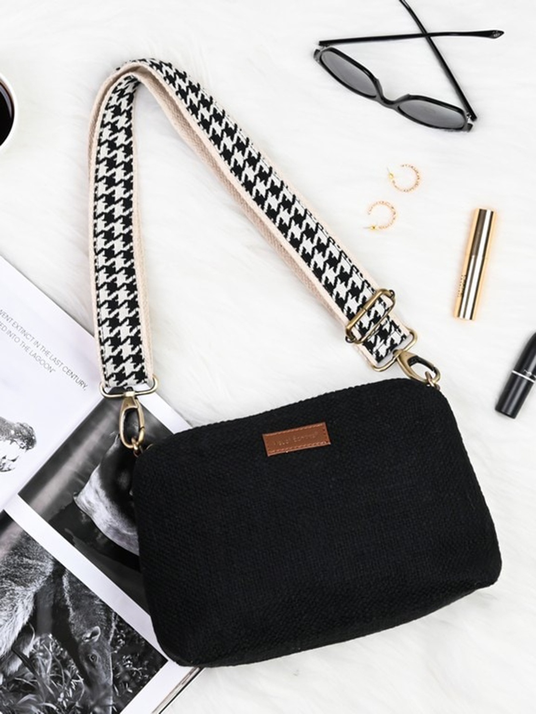 

Visual Echoes Black Structured Handheld Bag with Bow Detail