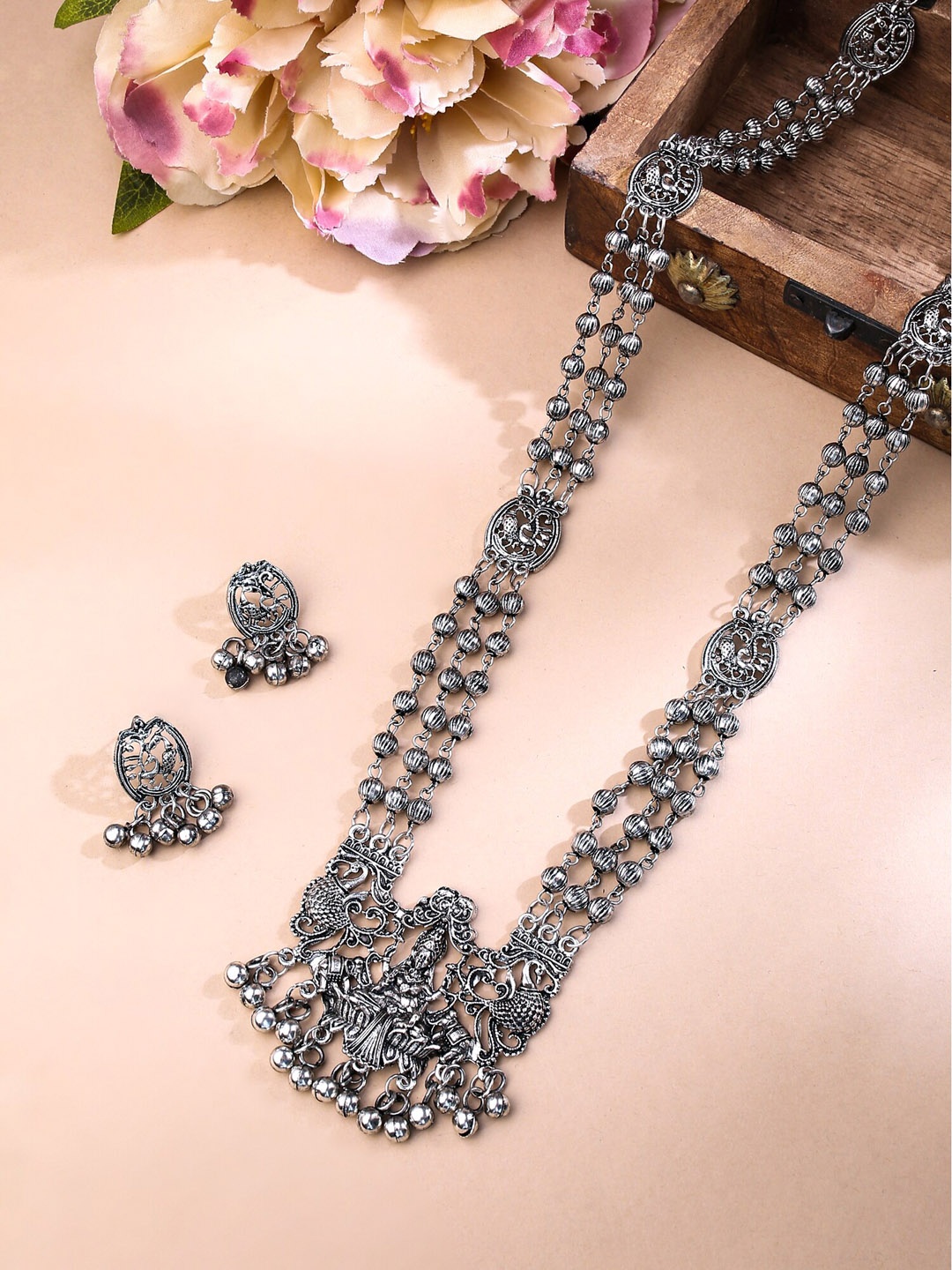 

Yellow Chimes Oxidised Temple Necklace Set, Silver