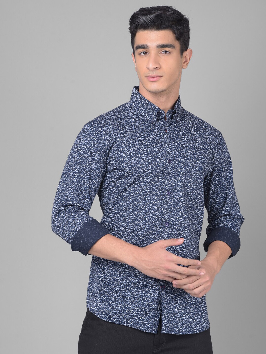 

Crimsoune Club Cotton Slim Fit Floral Printed Casual Shirt, Navy blue