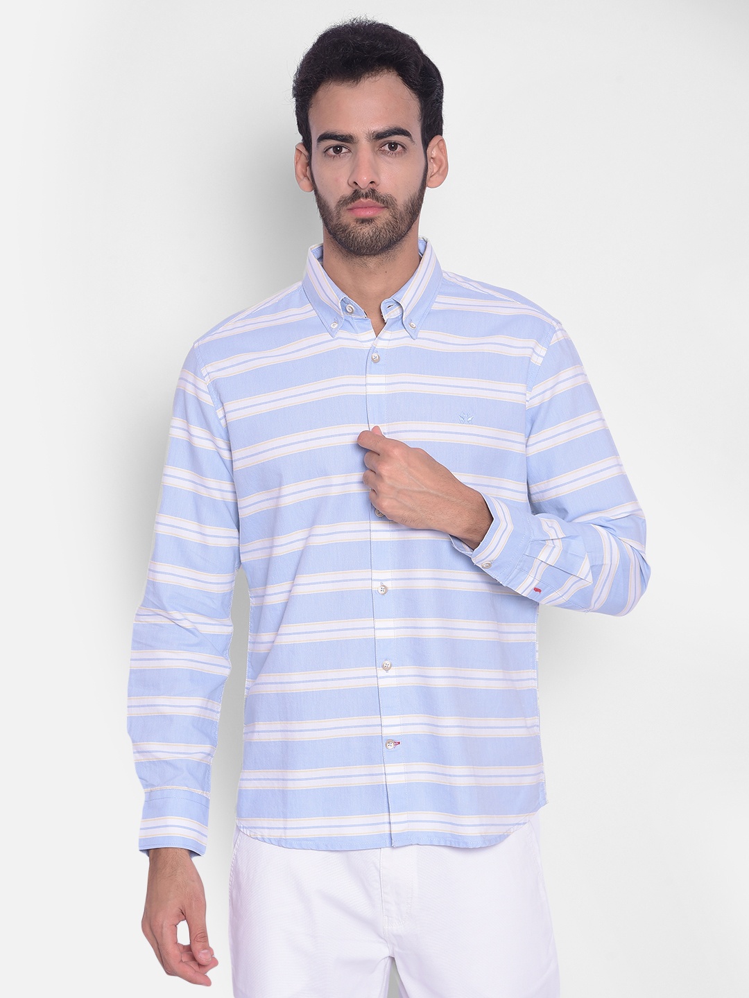 

Crimsoune Club Slim Fit Horizontal Striped Pure Cotton Casual Shirt, Blue