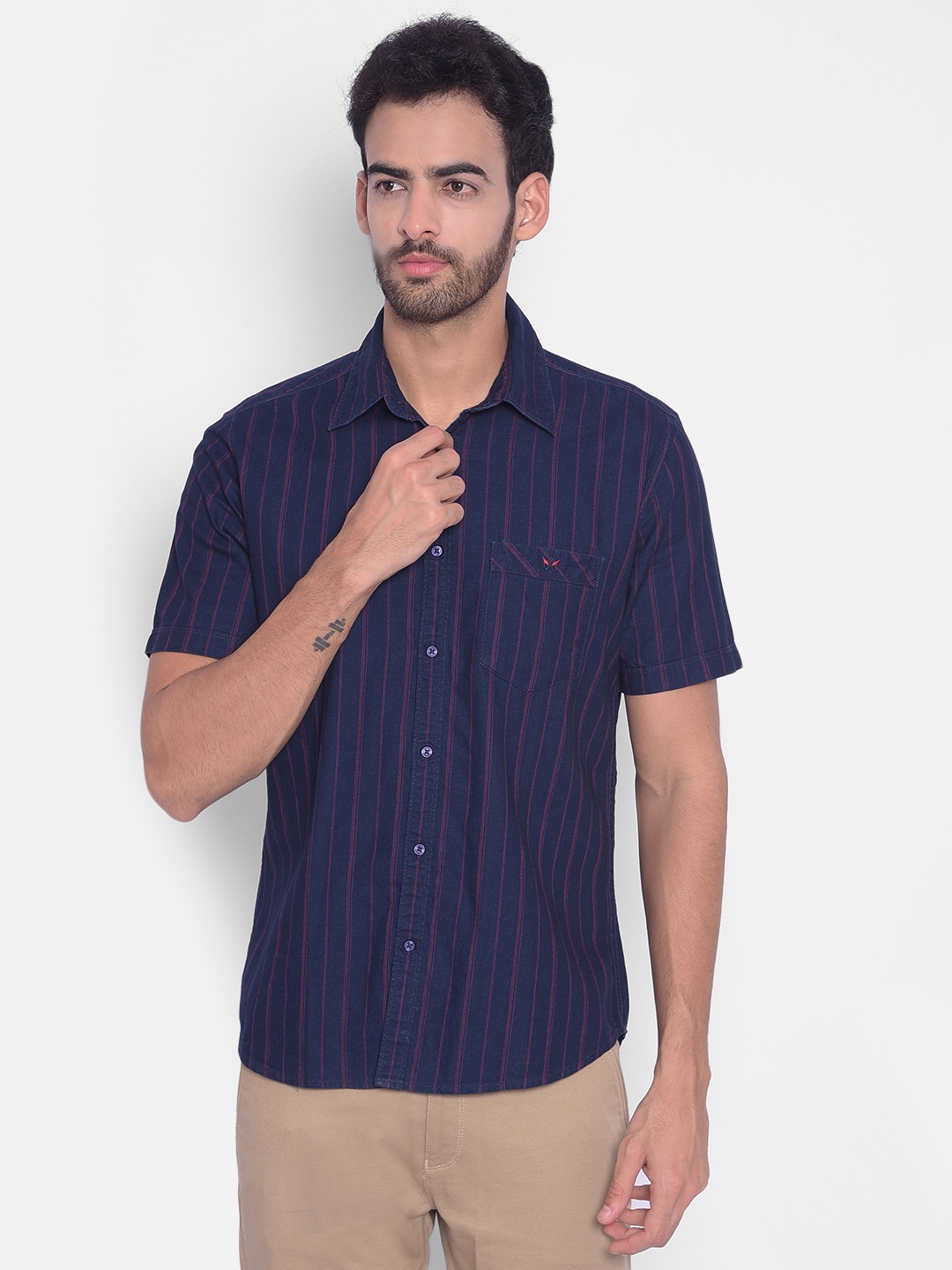 

Crimsoune Club Slim Fit Striped Pure Cotton Casual Shirt, Navy blue