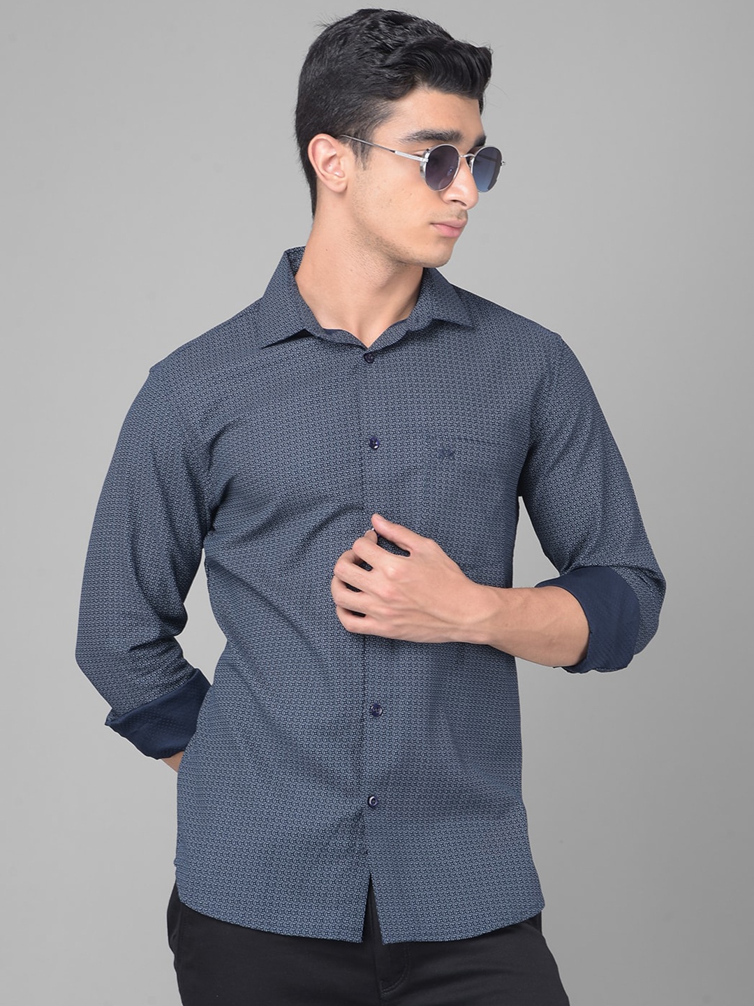 

Crimsoune Club Slim Fit Micro Ditsy Printed Pure Cotton Casual Shirt, Navy blue