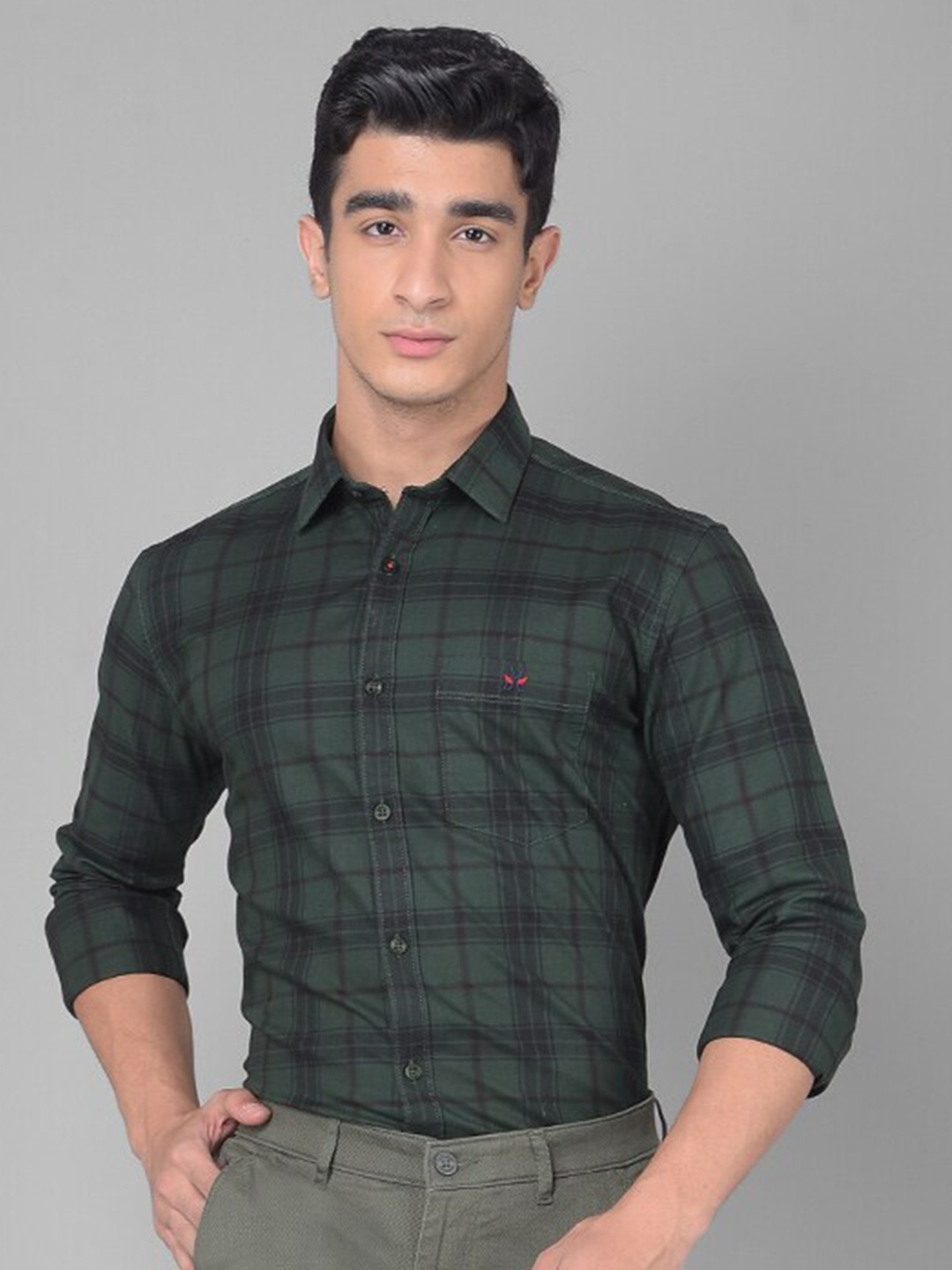 

Crimsoune Club Slim Fit Tartan Checked Pure Cotton Casual Shirt, Green
