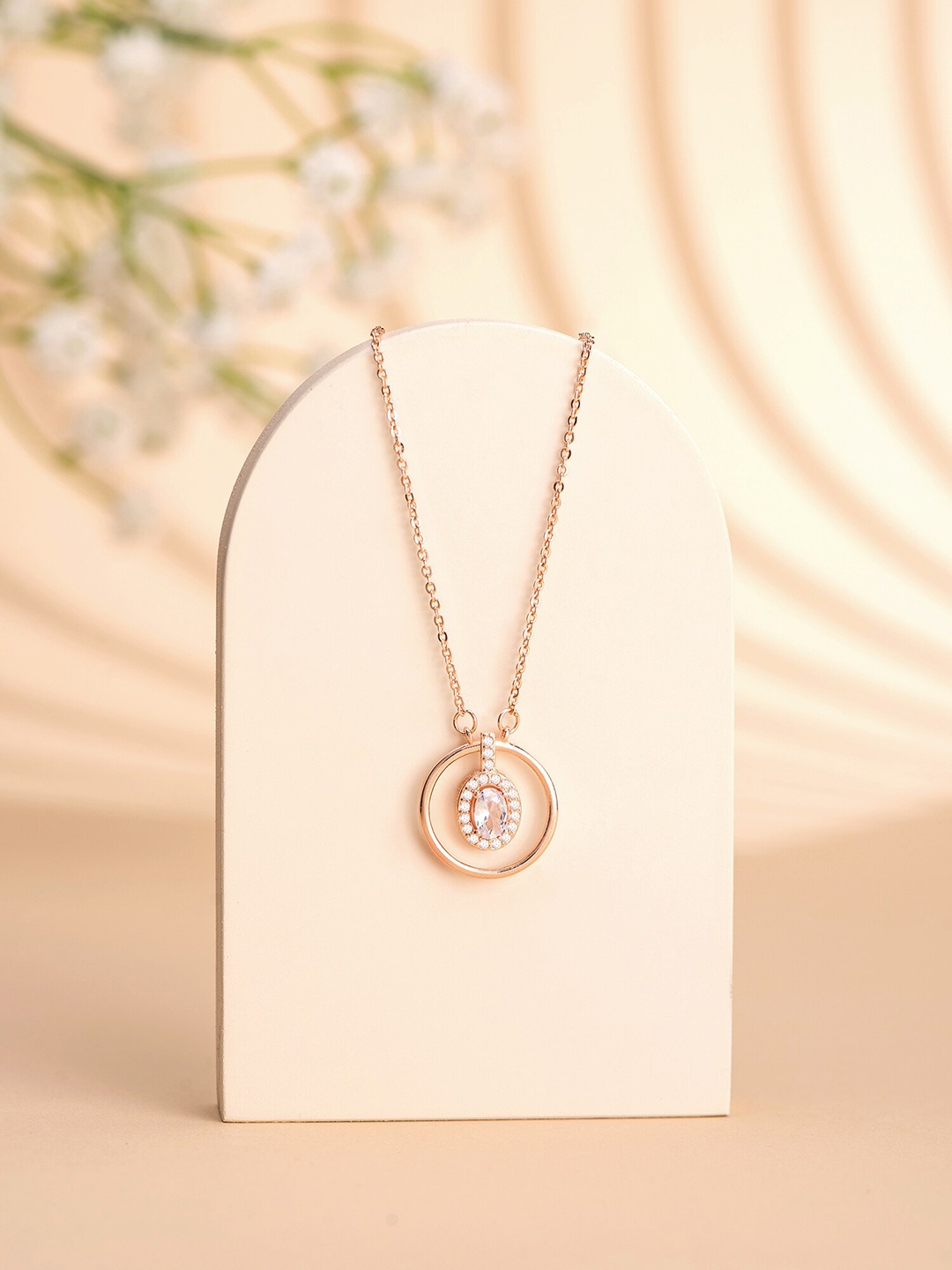 

Yellow Chimes Artificial Stones Studded Circular Pendant With Chain, Rose gold