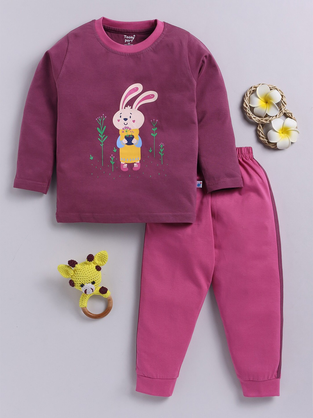 

Toonyport Kids Graphic Printed Pure Cotton T-shirt With Trousers, Purple