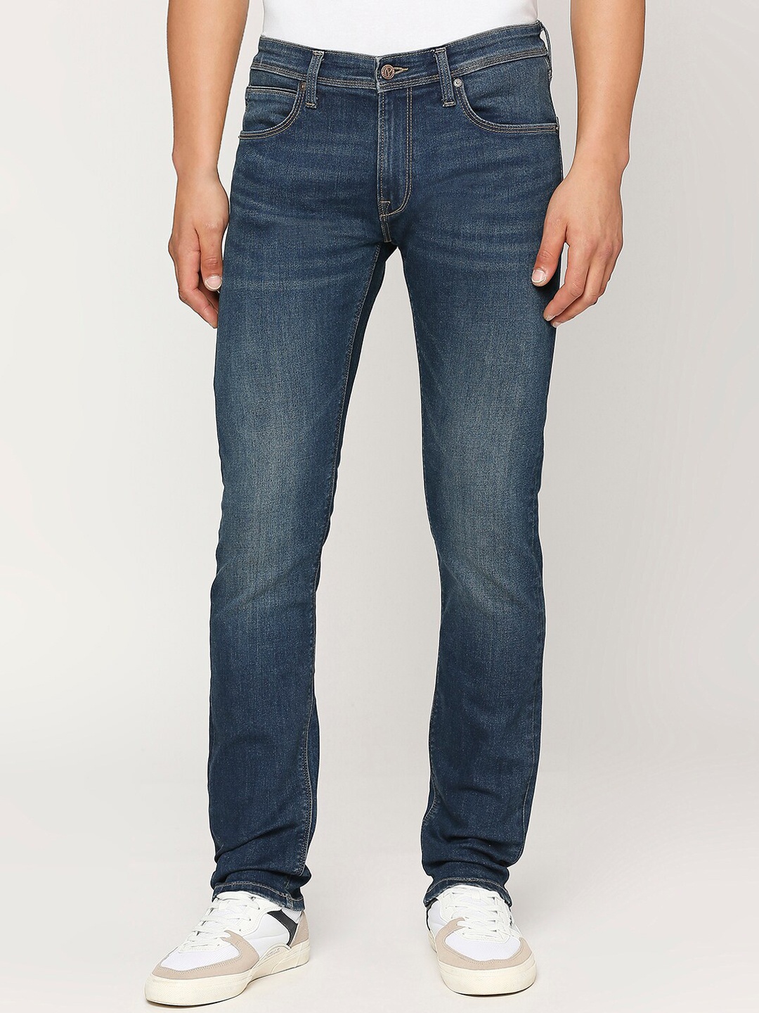 

Pepe Jeans Men Blue Slim Fit Highly Distressed Light Fade Stretchable Jeans