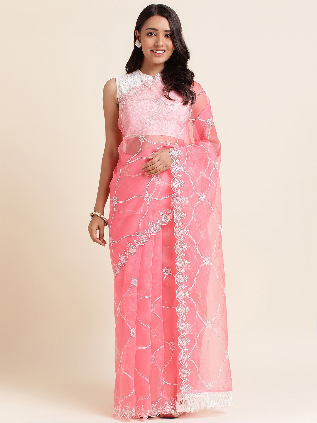 

FABMORA Floral Embroidered Net Saree, Pink