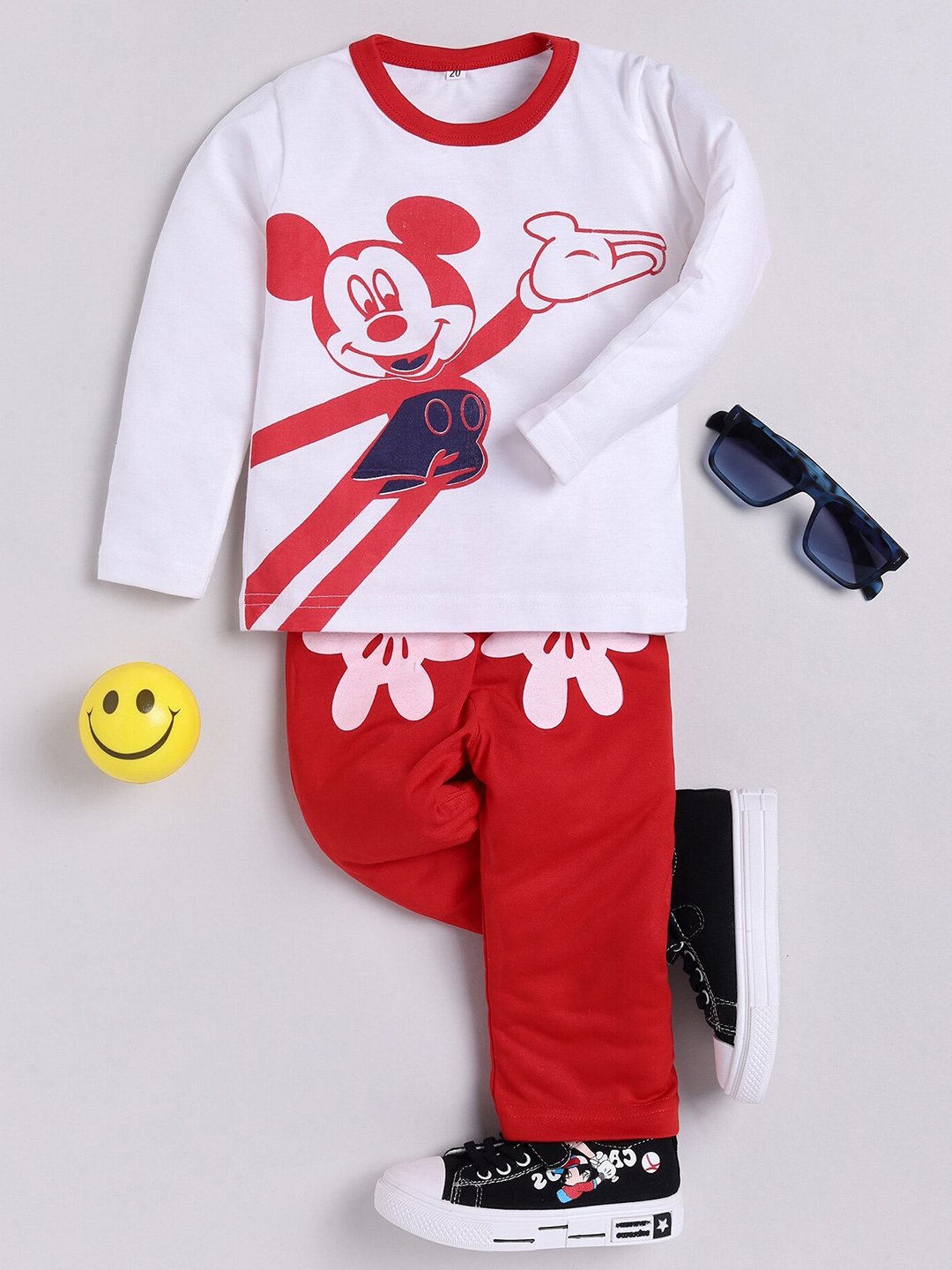 

carrydreams Boys Mickey Mouse Printed T-shirt with Trousers, Red