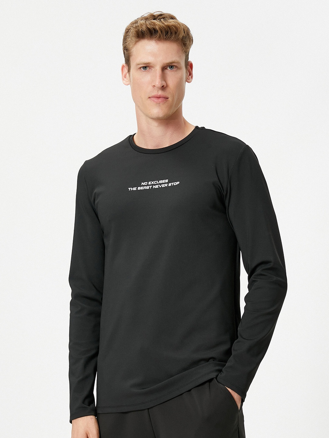 

Koton Men T-shirt, Na