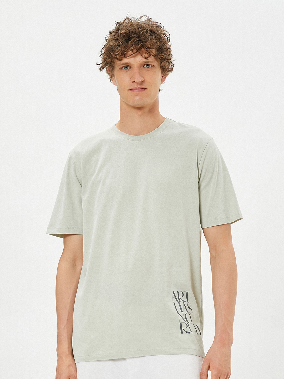Koton Men Typography V-Neck Pockets T-shirt, Na