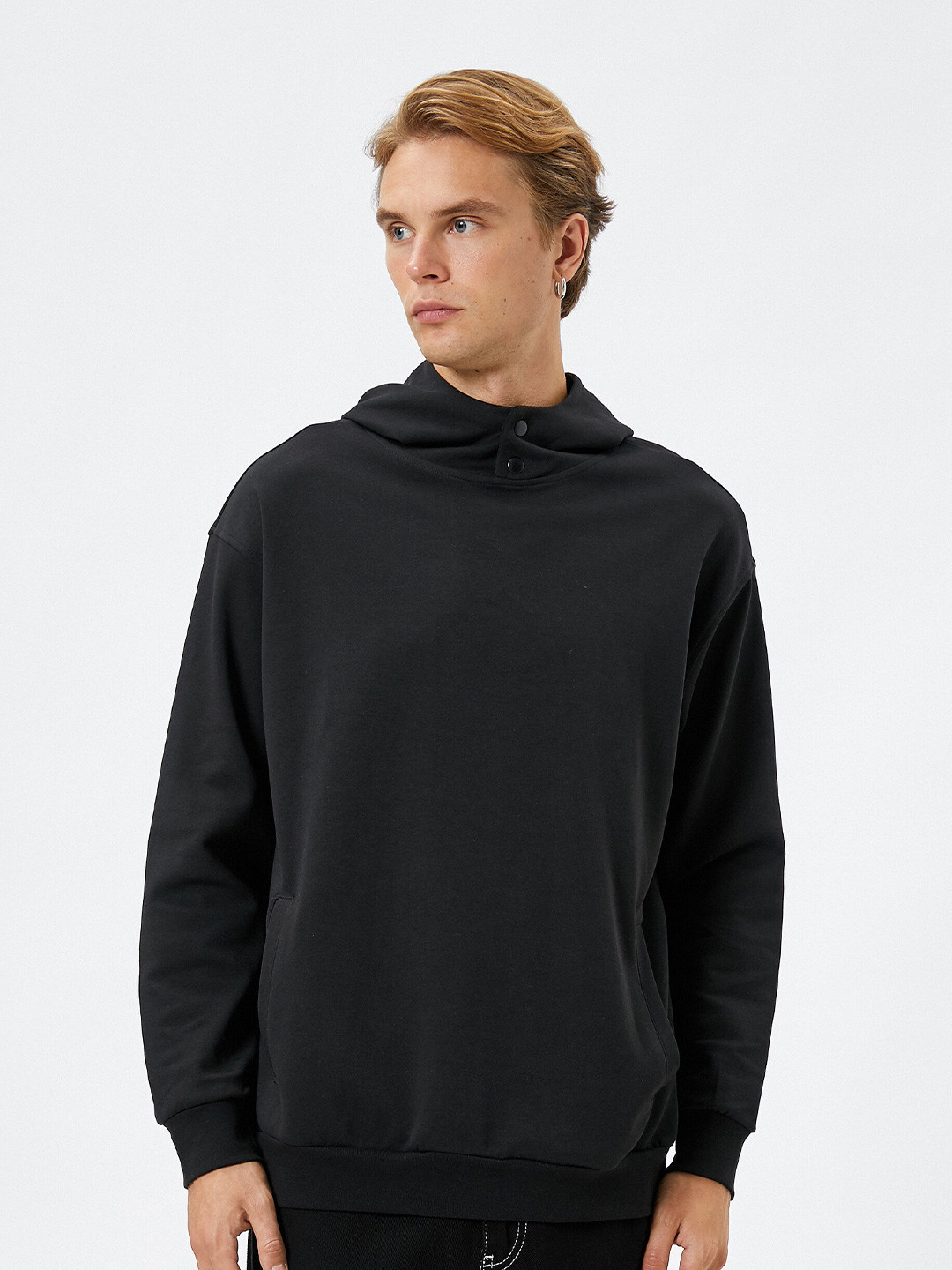

Koton Men Sweatshirt, Na