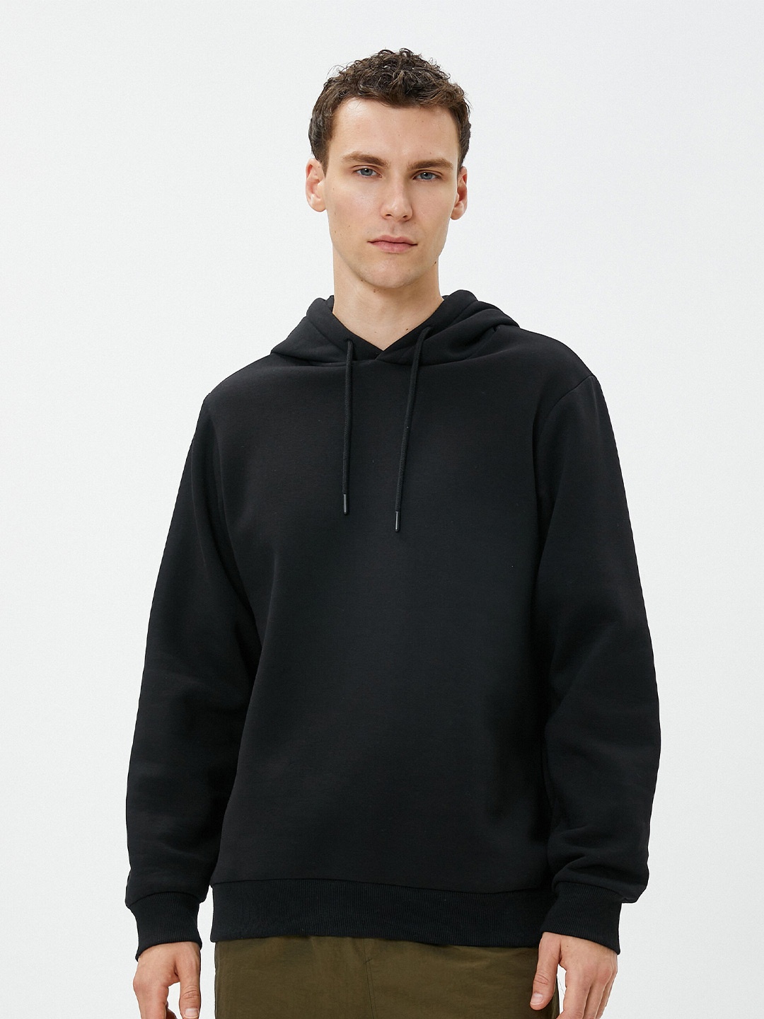 

Koton Men Sweatshirt, Na