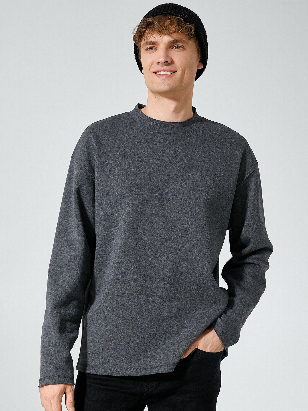 

Koton Men Sweatshirt, Na