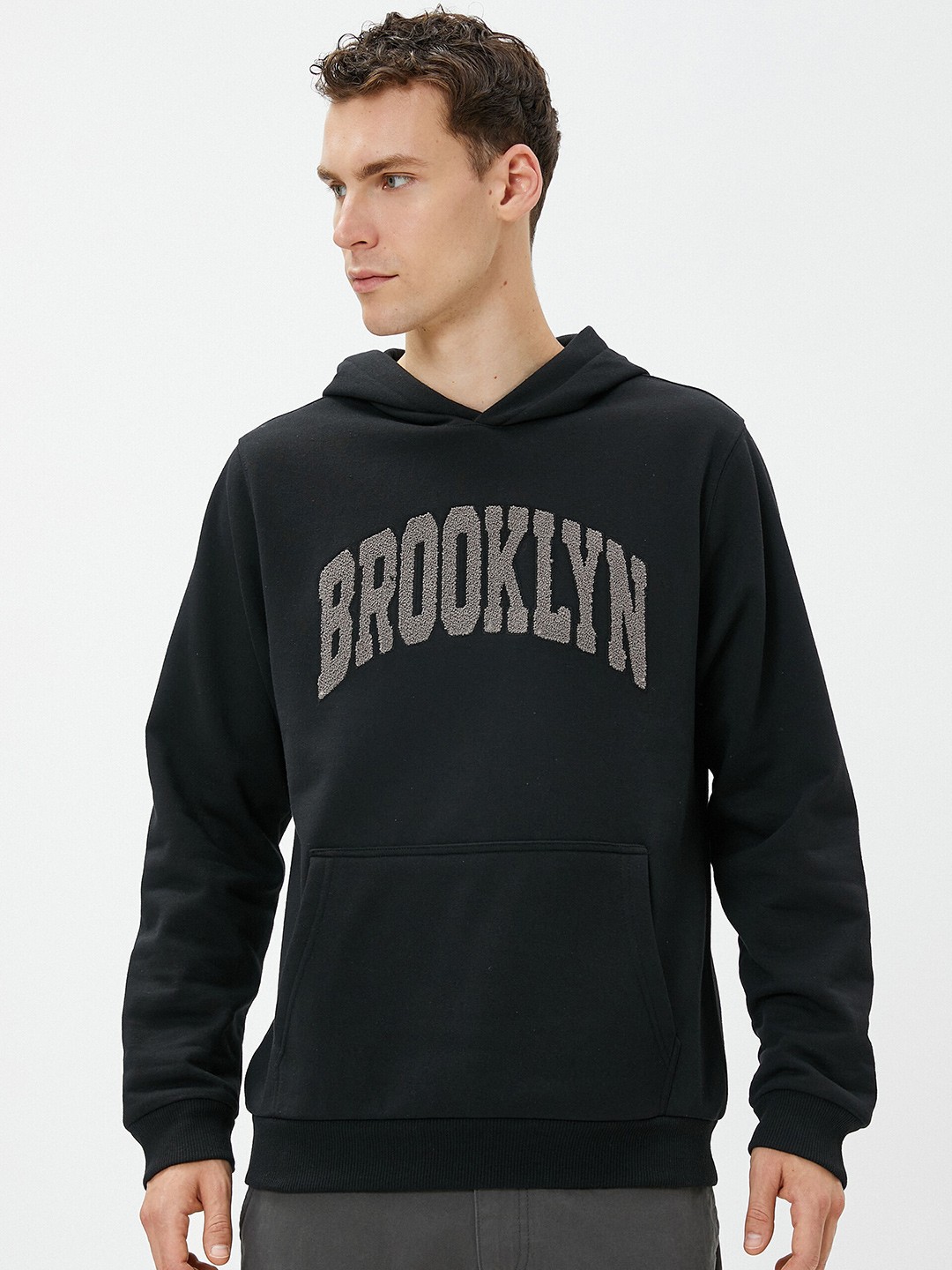 

Koton Men Printed Sweatshirt, Na