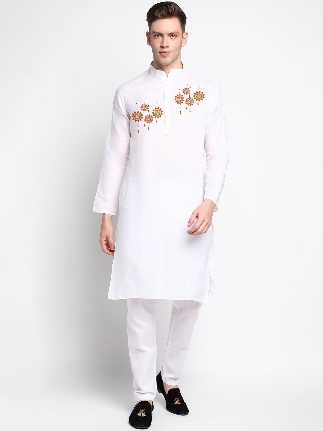 

DEVOILER Men White Floral Embroidered Thread Work Block Print Kurta