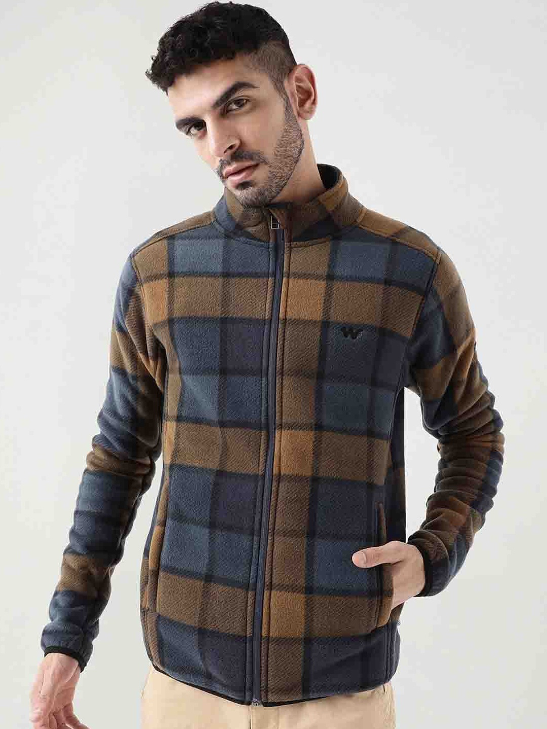 

Wildcraft Men Beige Checked Insulator Crop Bomber with Patchwork Jacket