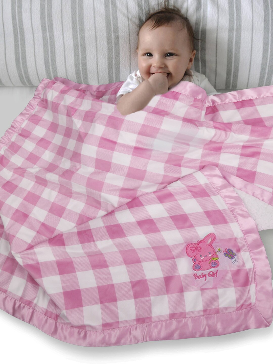 

Baby Moo Pink & White Geometric Mild Winter 210 GSM Single Bed Blanket