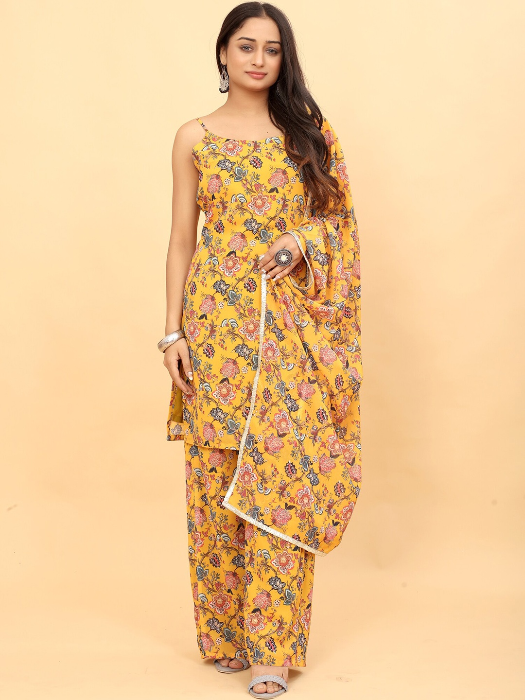 

Pari THE FASHION STUDIO Floral Printed Regular Georgette Kurta With Palazzos & Dupatta, Yellow
