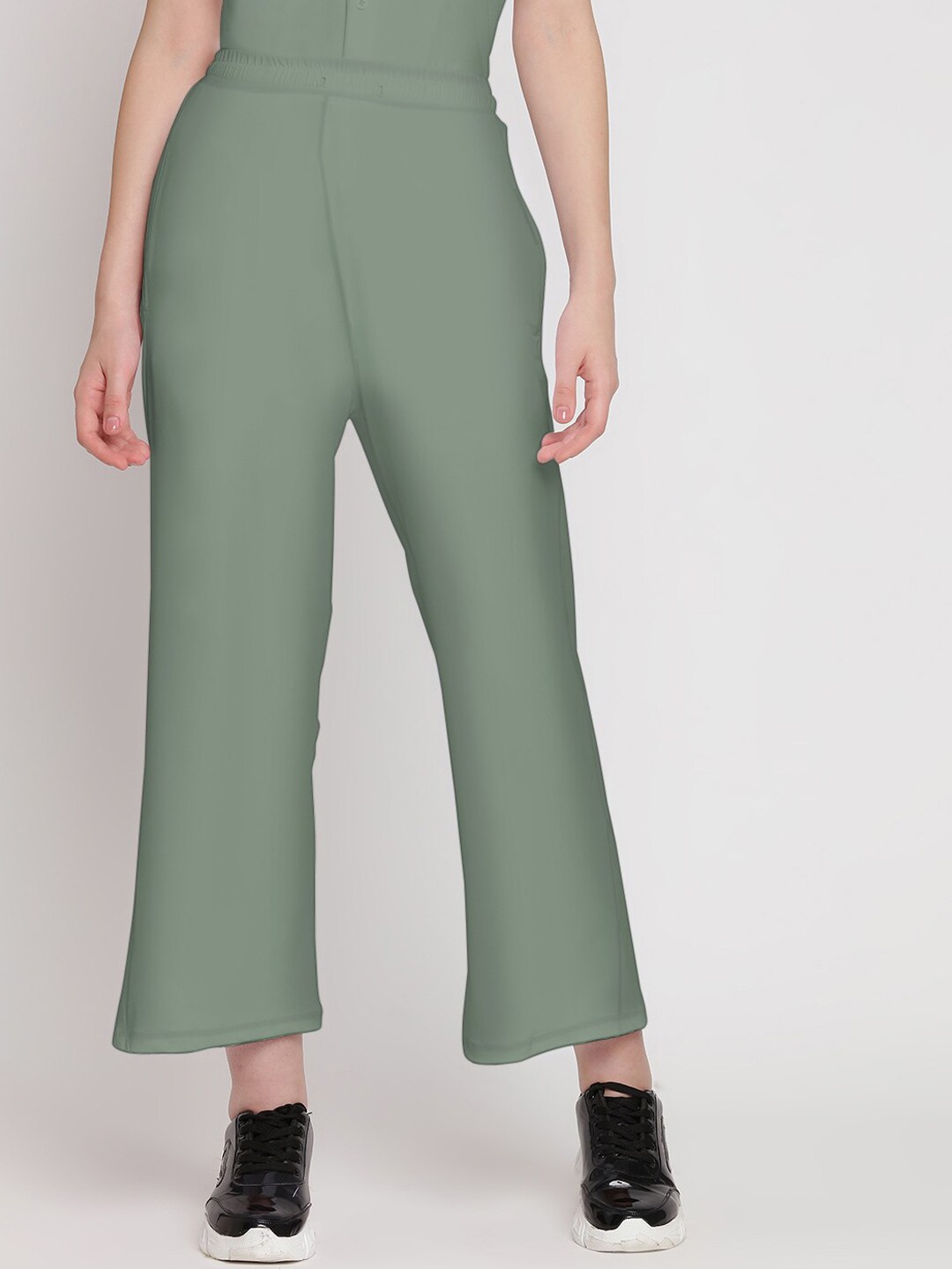 

Wearjukebox Women High Rise Parallel Trousers, Green
