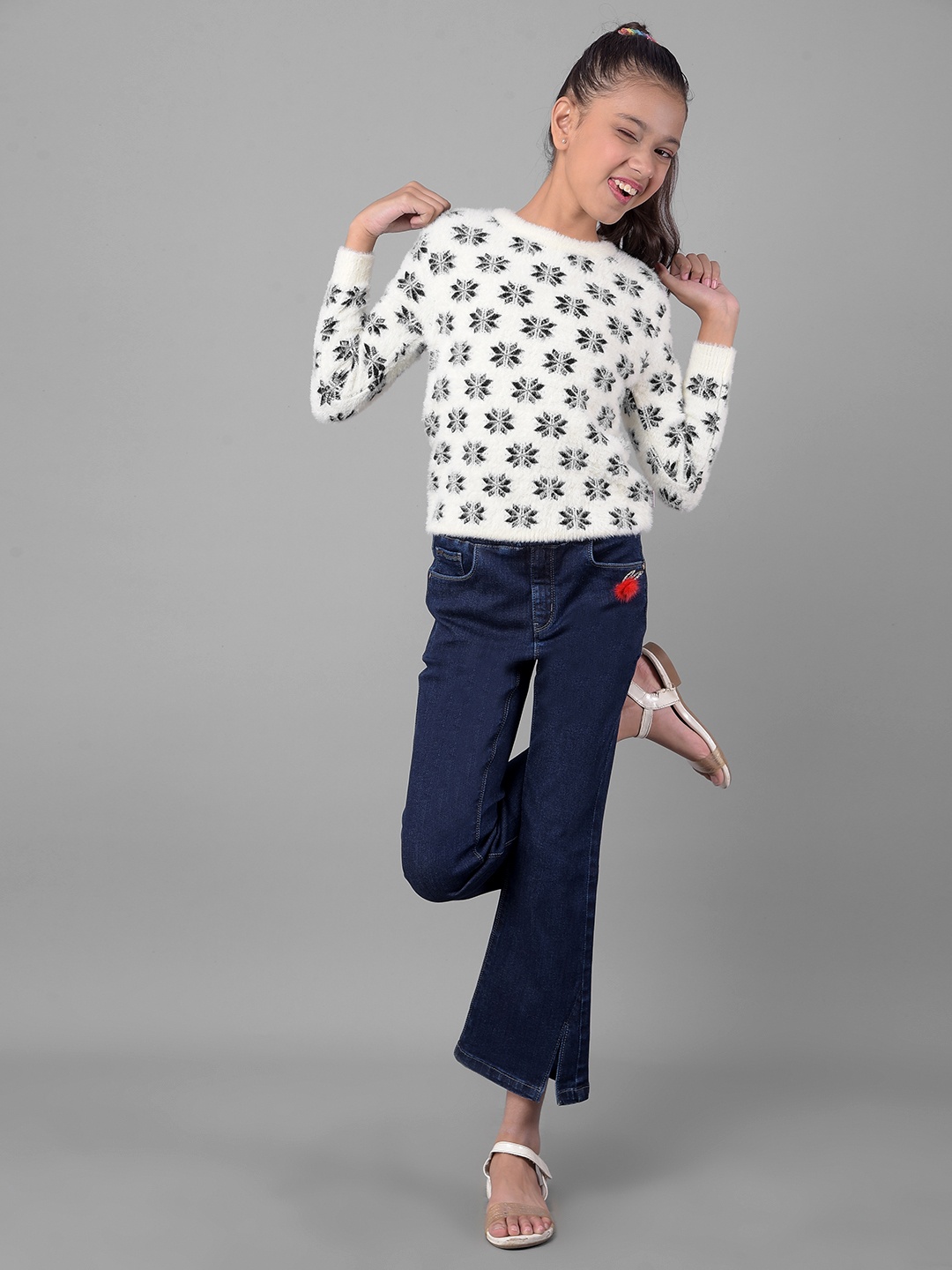 

Crimsoune Club Girls Floral Printed Pullover Sweater, White