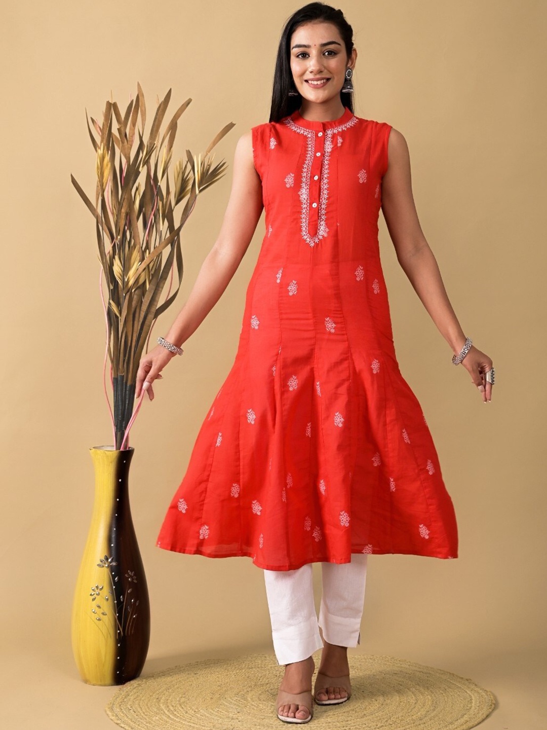 

Ramas Ethnic Motifs Embroidered Band Collar Thread Work Detail Anarkali Kurta, Red