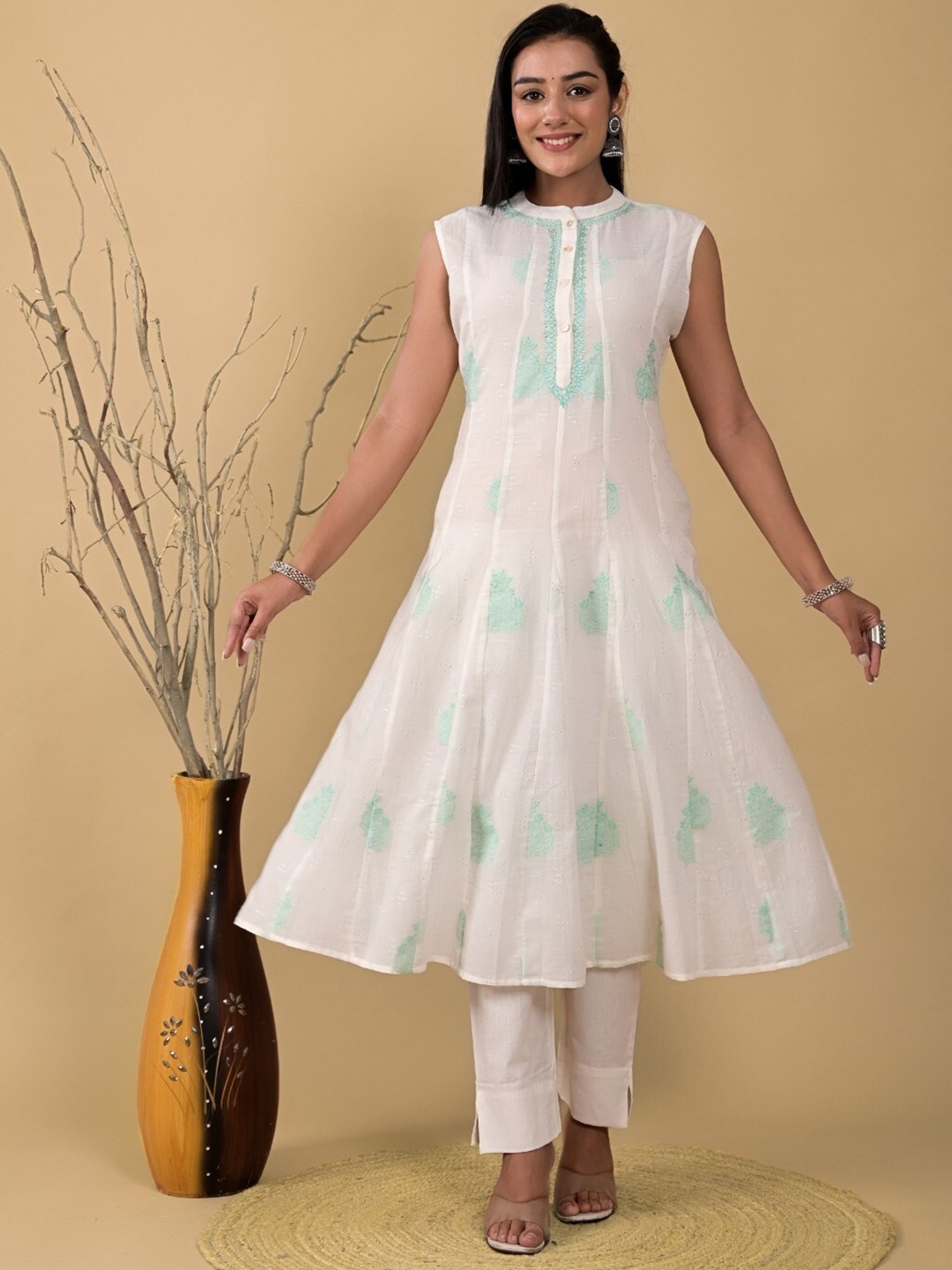 

Ramas Ethnic Motifs Embroidered Band Collar Thread Work Detail Anarkali Kurta, White