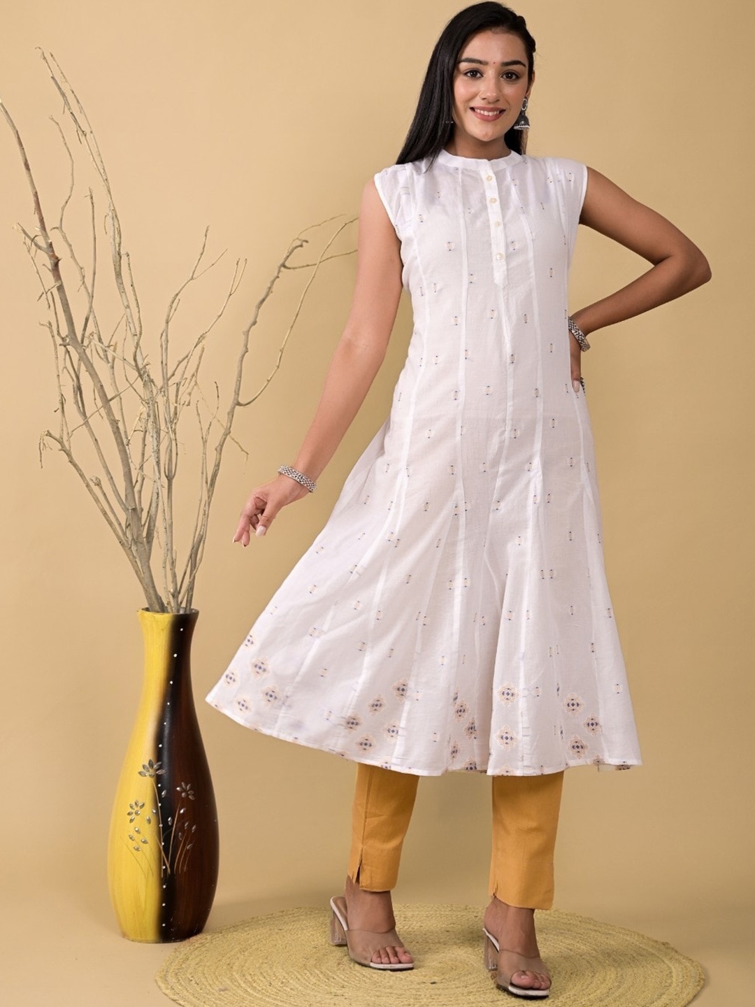 

Ramas Ethnic Motifs Embroidered Band Collar Thread Work Detail Anarkali Kurta, White