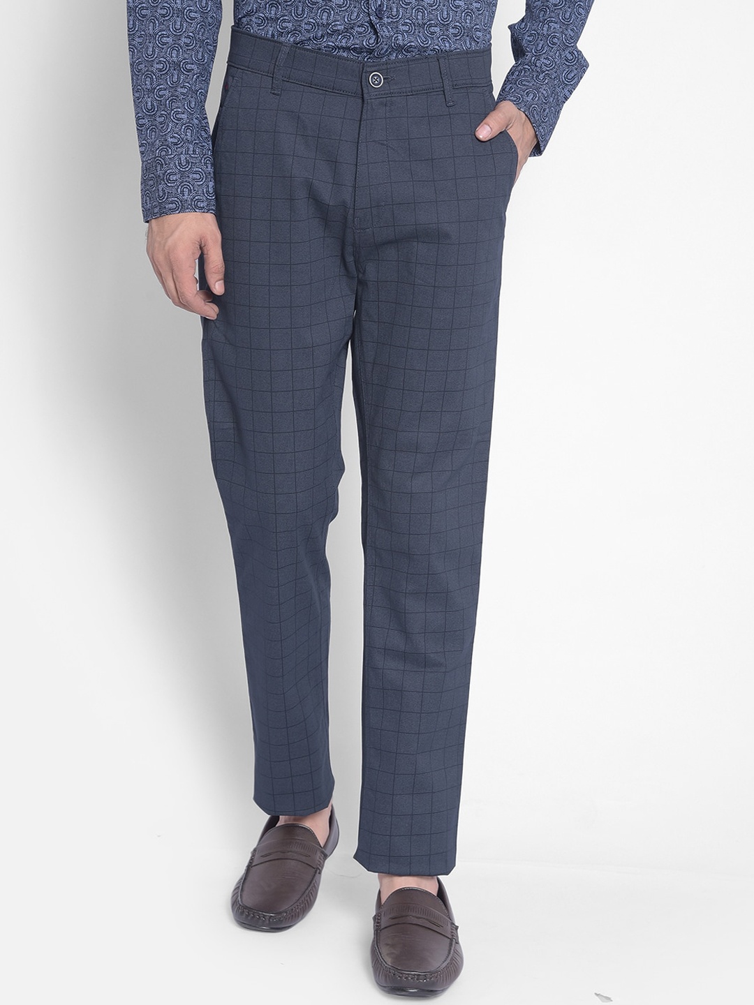 

Crimsoune Club Men Checked Mid Rise Plain Slim Fit Trousers, Blue