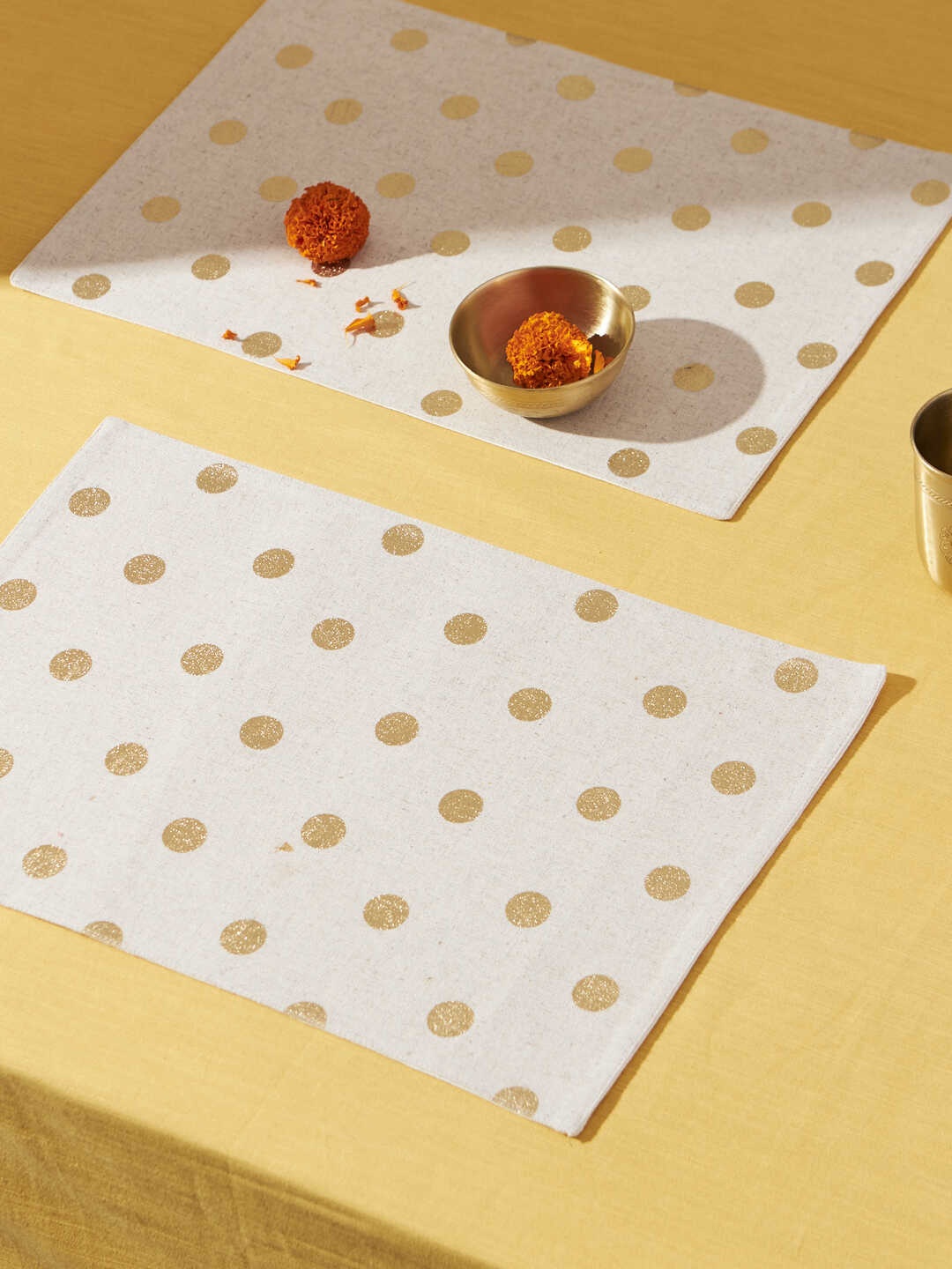 

Chumbak Classic White 2 Pieces Printed Cotton Rectangular Table Placemats, Gold