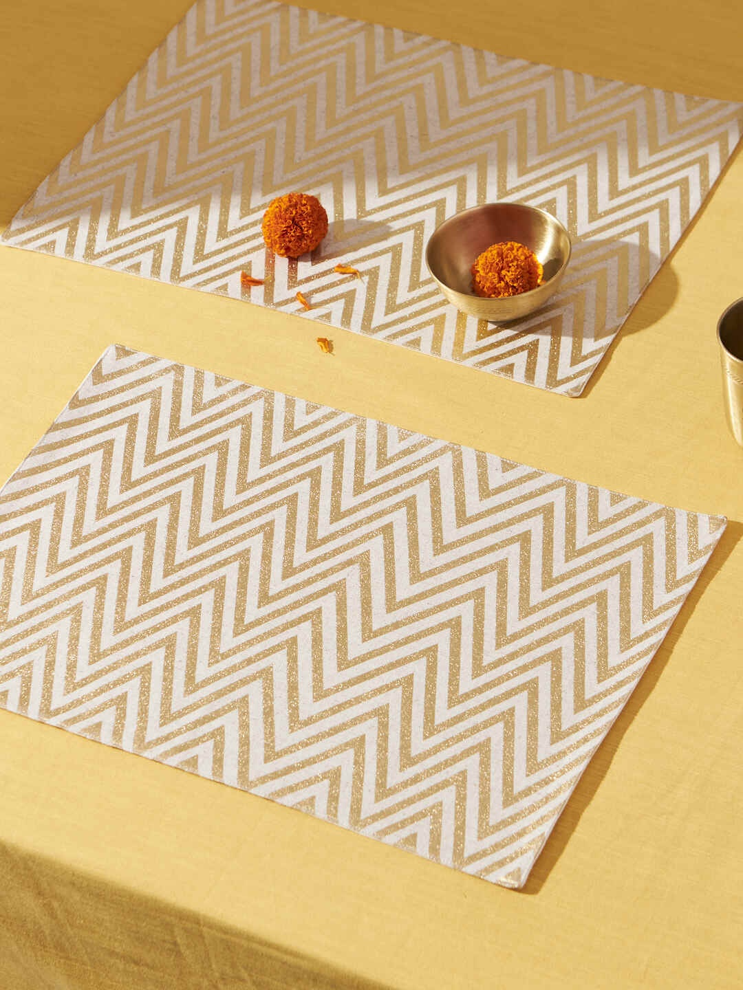 

Chumbak White 2 Pieces Classic Chevron Rectangular Table Placemats, Gold