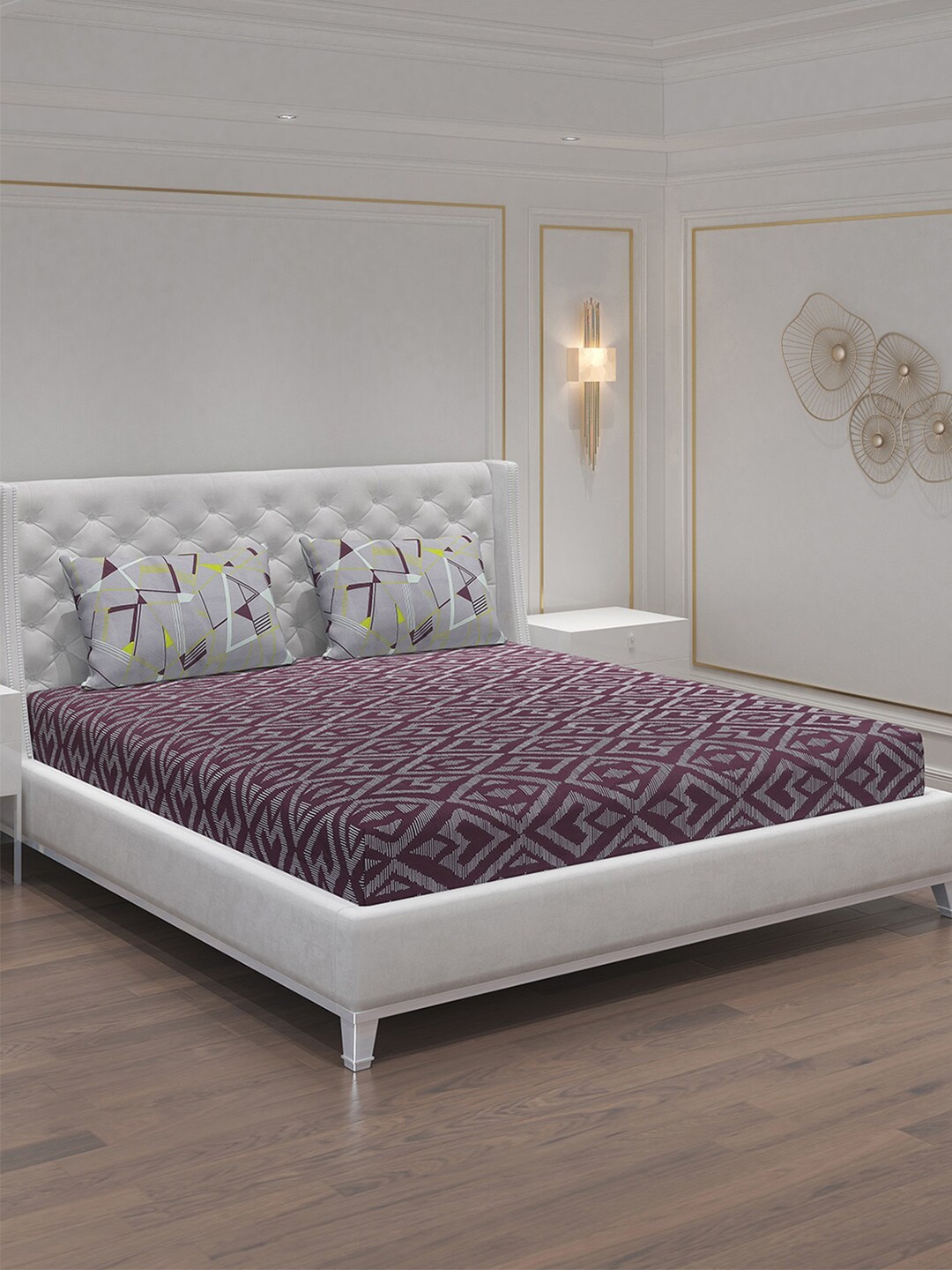 

Moca By Monte Carlo Purple Geometric Cotton 144 TC Queen Bedsheet & 2 Pillow Covers