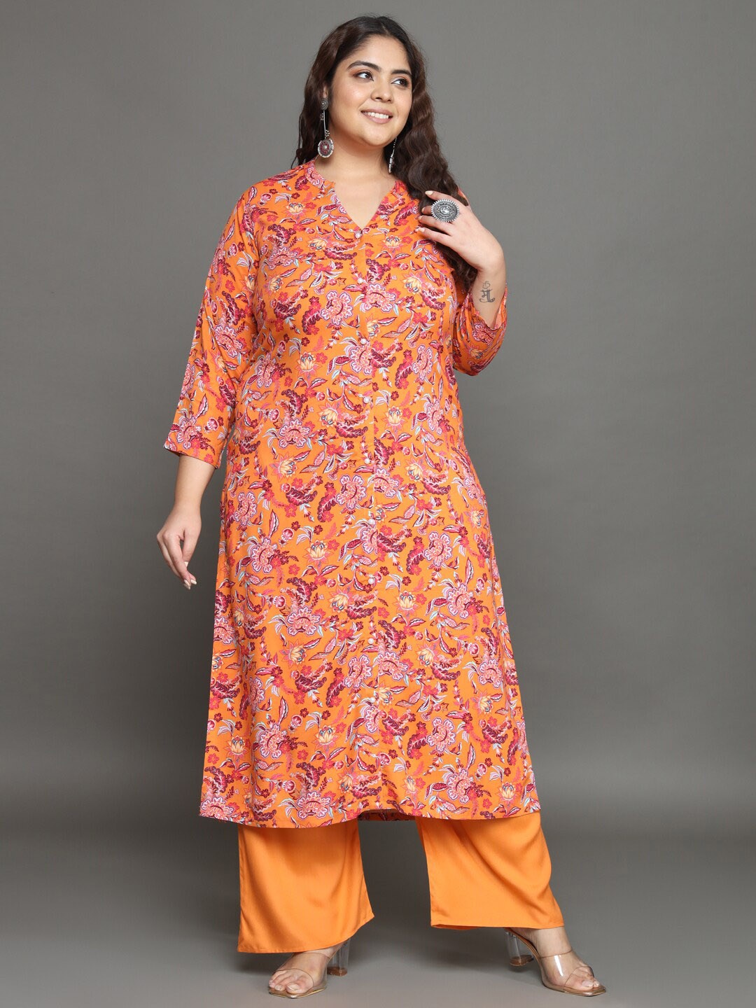 

Tissu Plus Size Floral Printed Mandarin Collar A-Line Kurta with Palazzos, Orange