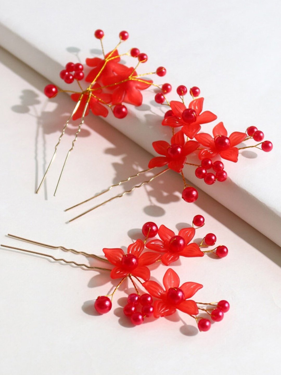 

VAGHBHATT Set Of 3 Beads Embellished Floral U Pins, Red
