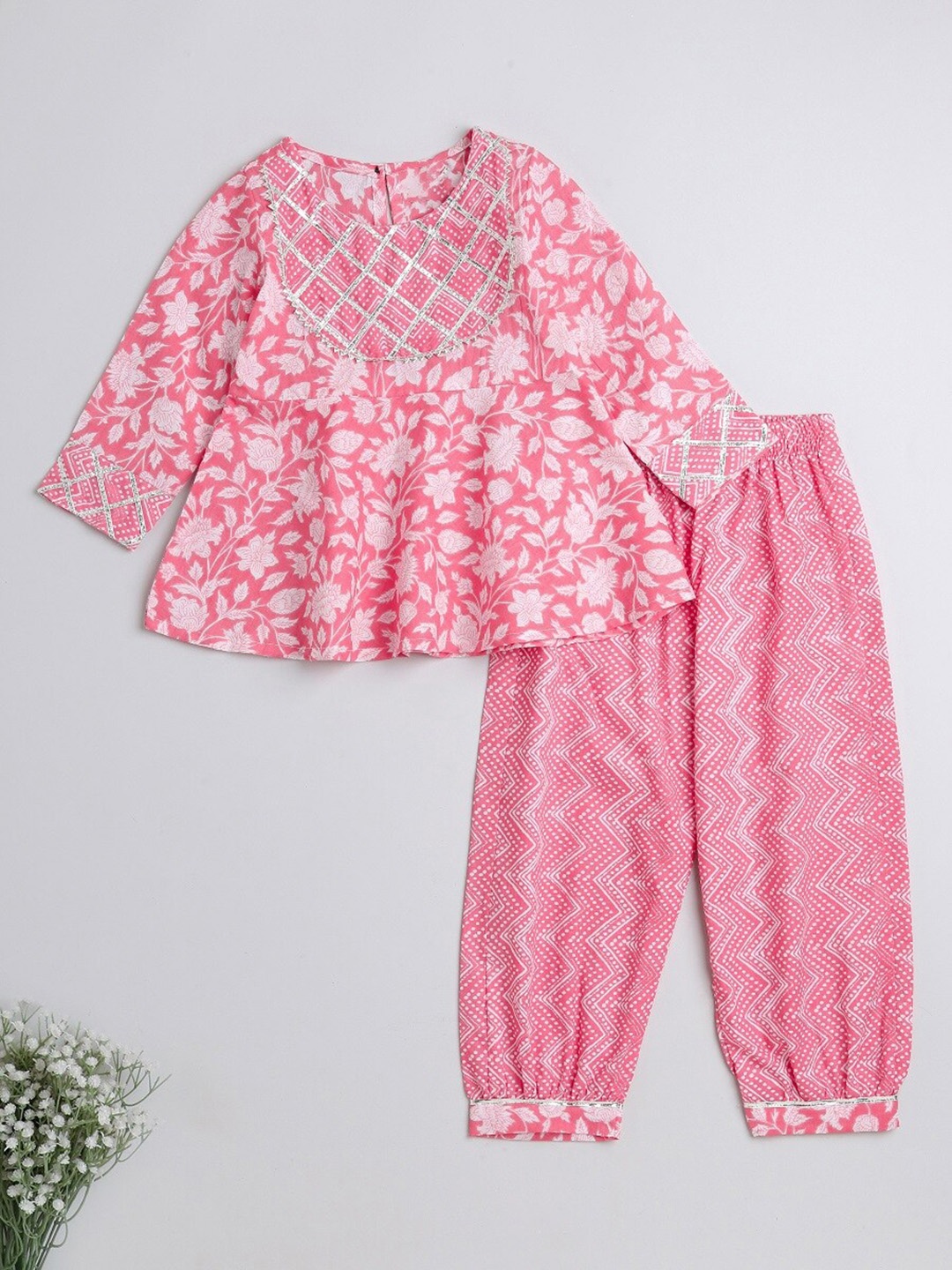 

The Magic Wand Girls Floral Printed Gotta Patti Pure Cotton Kurti with Salwar, Peach