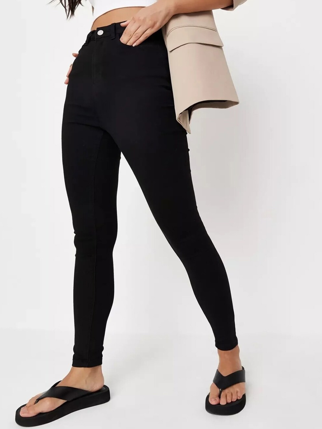 

BUY NEW TREND Women Skin Tight Skinny Fit High-Rise Clean Look Jeans, Black