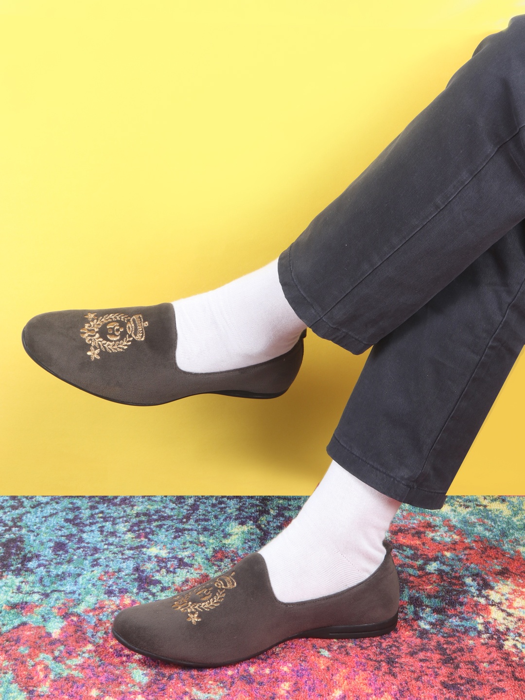 

FAUSTO Men Embroidered Lightweight Velvet Loafers, Grey