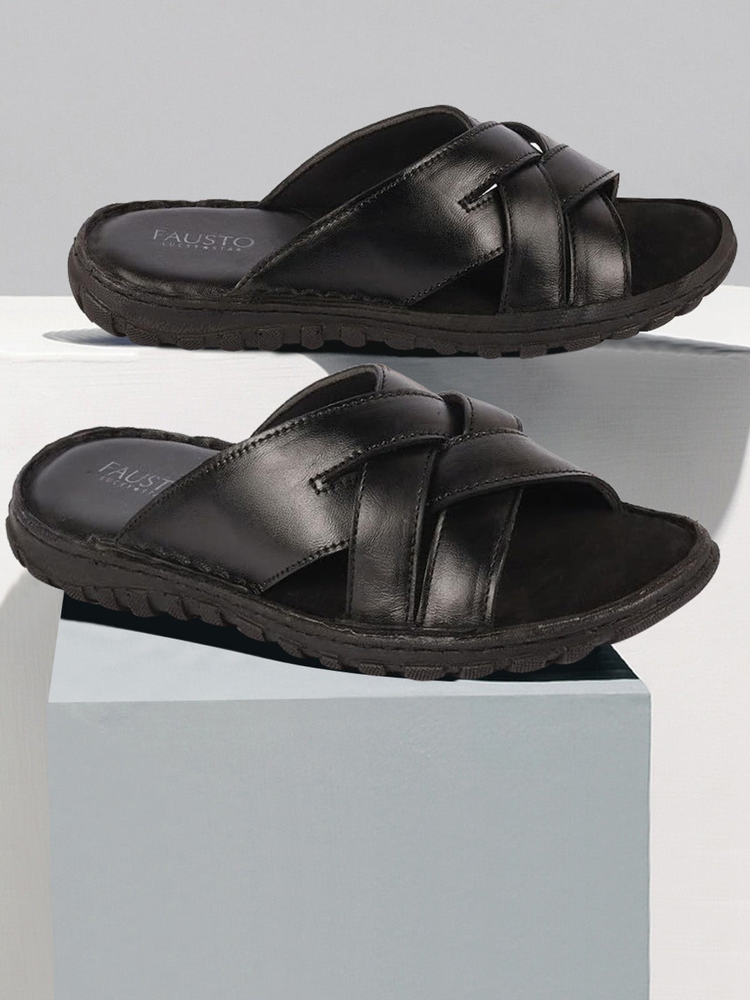 

FAUSTO Men Textured Leather Comfort Sandals, Black