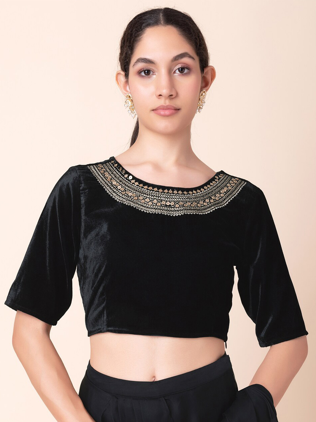 

INDYA Embroidered Round Neck Sequinned Velvet Saree Blouse, Black