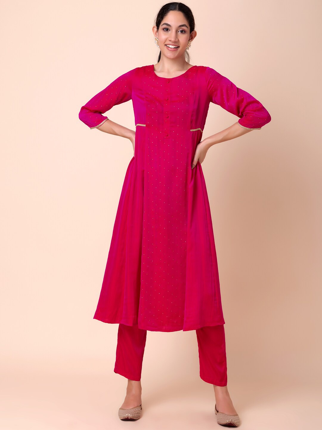 

INDYA Round Neck Pleated Gotta Patti Kurta With Trousers, Pink