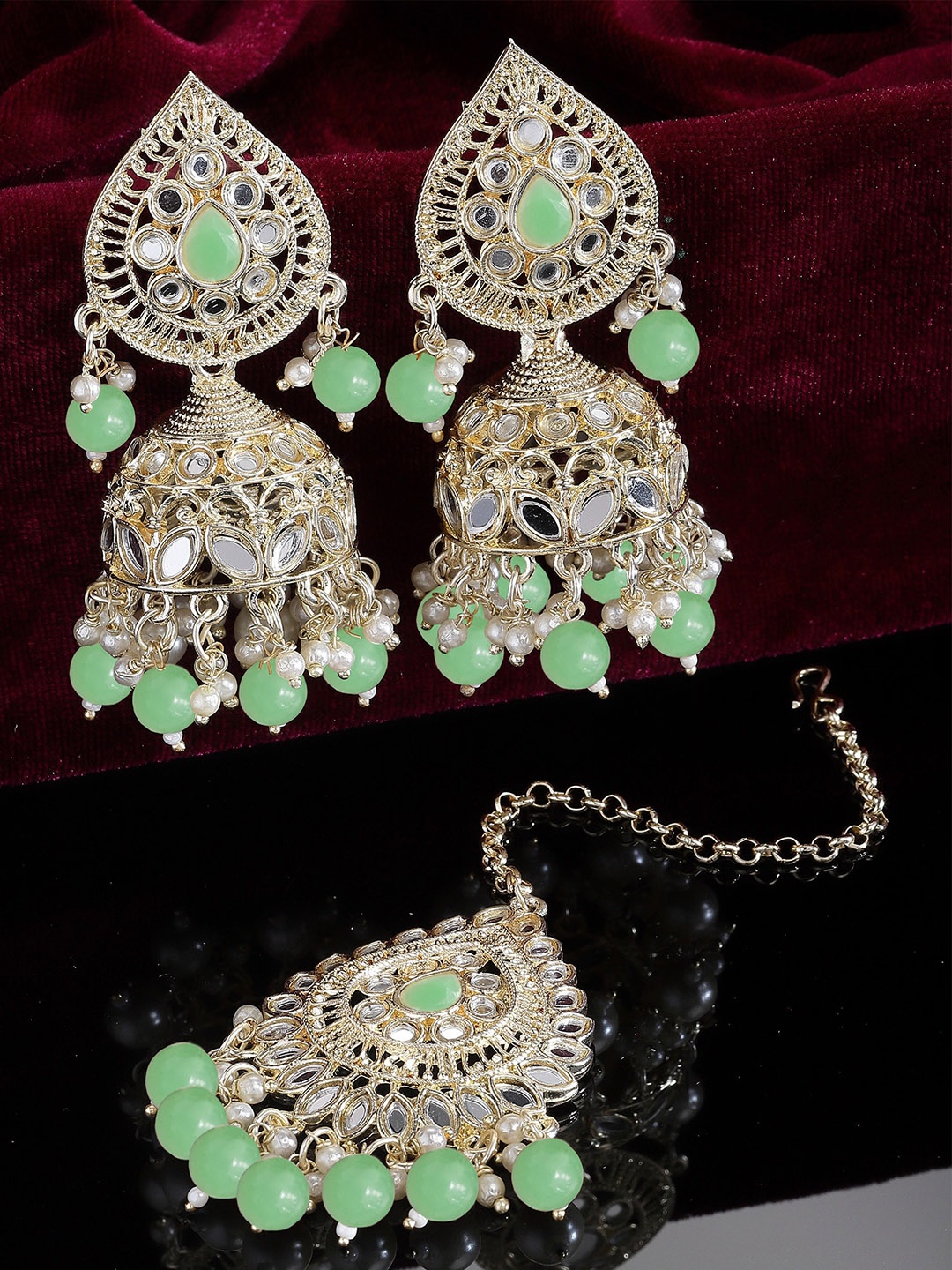 

KARATCART Gold-Plated Kundan-Studded & Beaded Jewellery Set