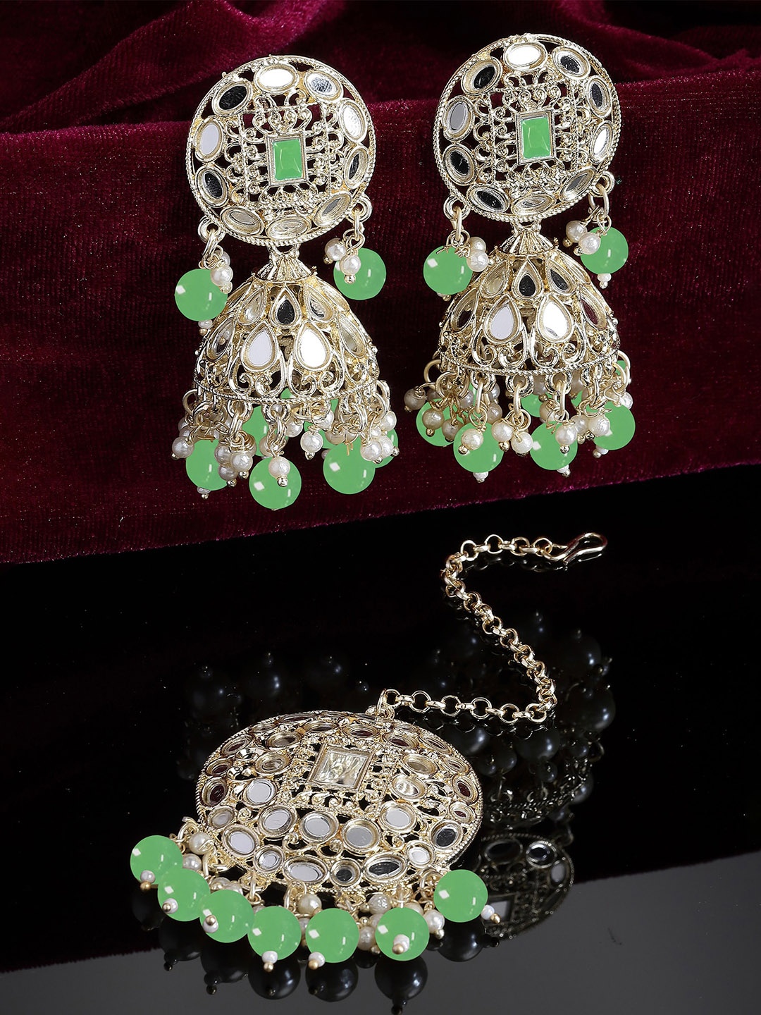 

KARATCART Gold-Plated Kundan-Studded Jewellery Set