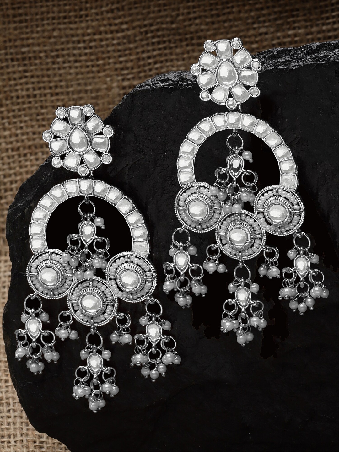 

KARATCART Silver-Plated Kundan Contemporary Chandelier Drop Earrings