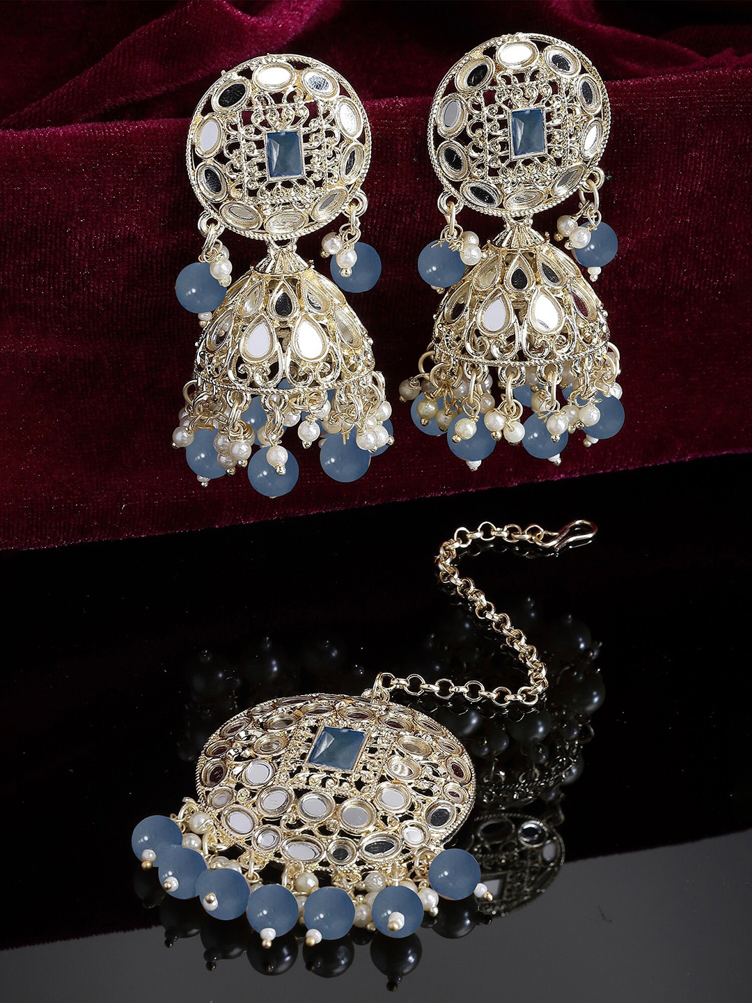 

KARATCART Gold-Plated Kundan Stone Studded Jewellery Set